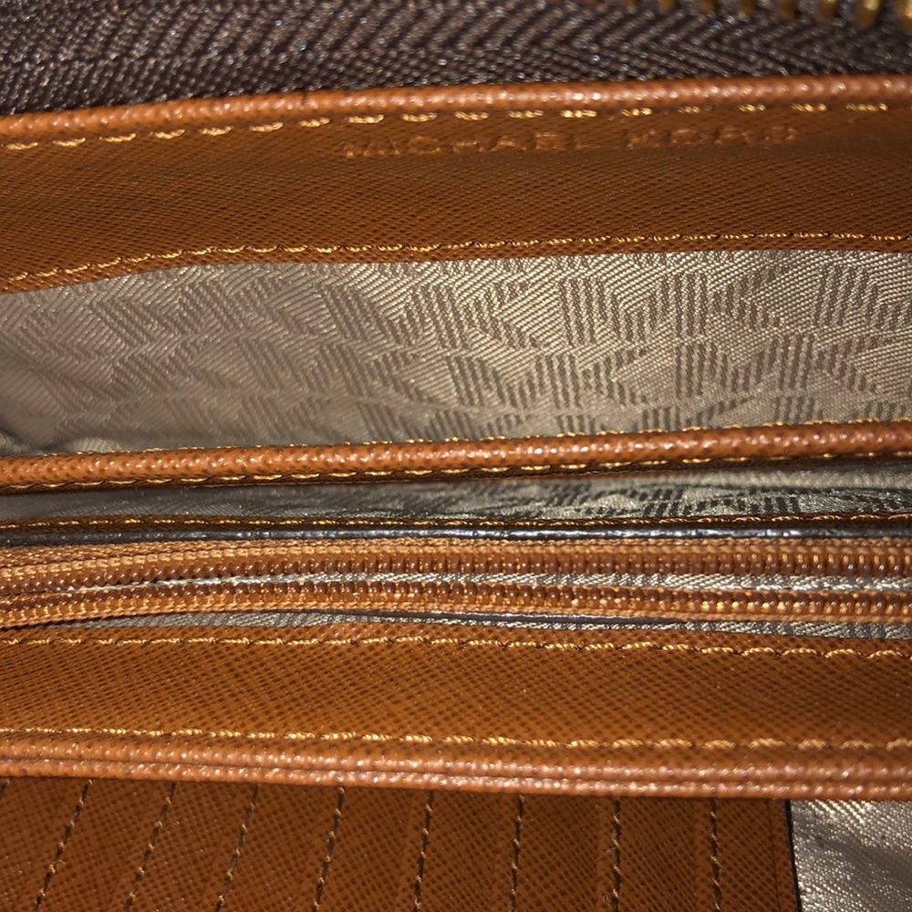 Wallet - Picture 5 of 8
